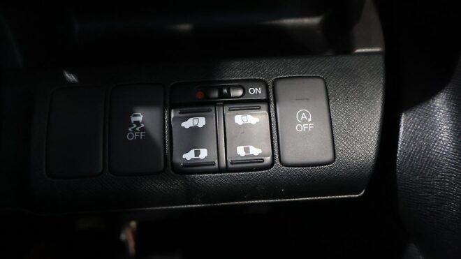 2013 Honda Step Wagon Spada Z image 310071