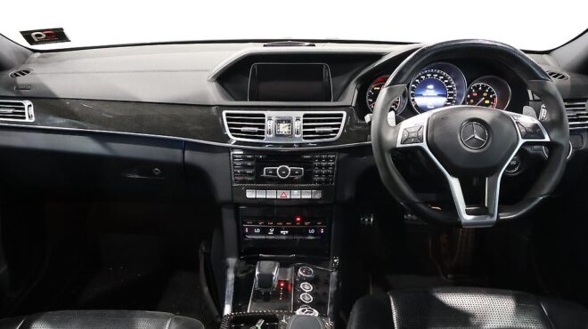 2013 Mercedes-benz E 63 AMG – Big Wheels – Exhaust – Lowered image 308934