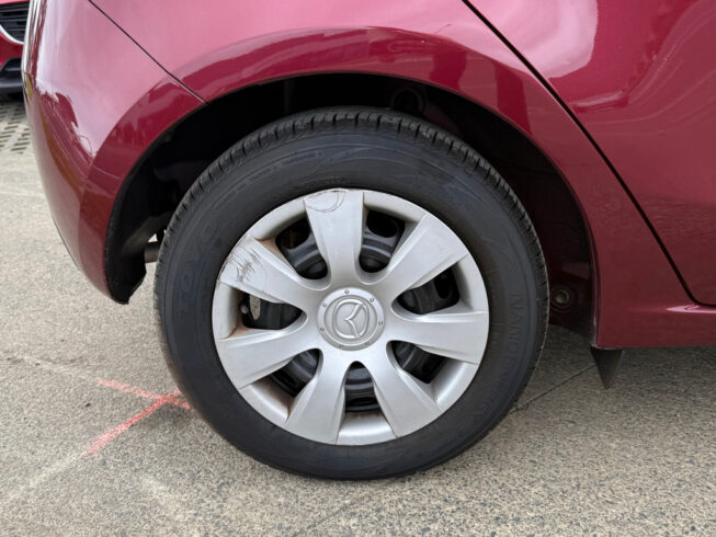 2014 Mazda Demio 13-Skyactive image 301065