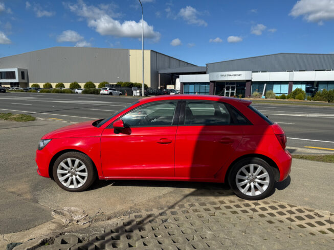 2013 Audi A1 Sport Back 1.4TFSI Sport Package image 301458