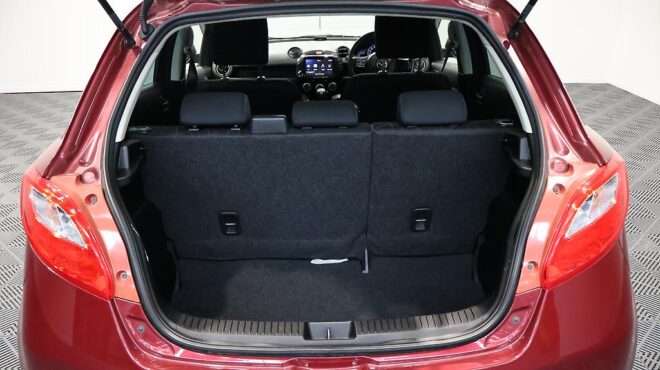 2014 Mazda Demio 13-Skyactive image 305256