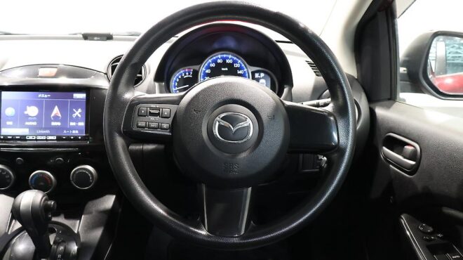 2014 Mazda Demio 13-Skyactive image 305259