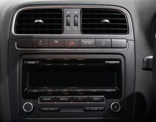 2014 Volkswagen Polo TSI Comfortline Blue Motion image 304768