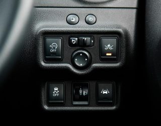 2014 Nissan Note X DIG-S Emergency Brake Package image 243686