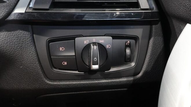 2013 Bmw 320i Sports image 317145