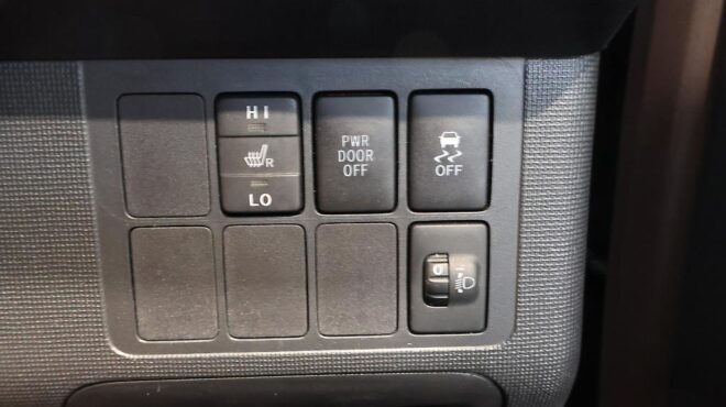 2014 Toyota Spade G Model/ Push Start/ NZ Radio/ Reverse Camera image 314796