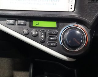 2012 Toyota Aqua S Model/ Low Kms / Push Button Start image 314527