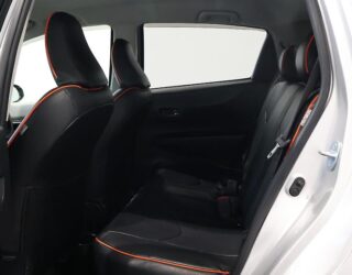 2012 Toyota Vitz U Smart Stop Package, Heated Seats image 311972