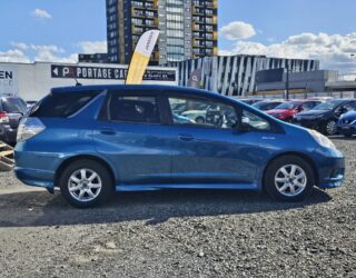 2012 Honda Fit Shuttle Hybrid image 300728