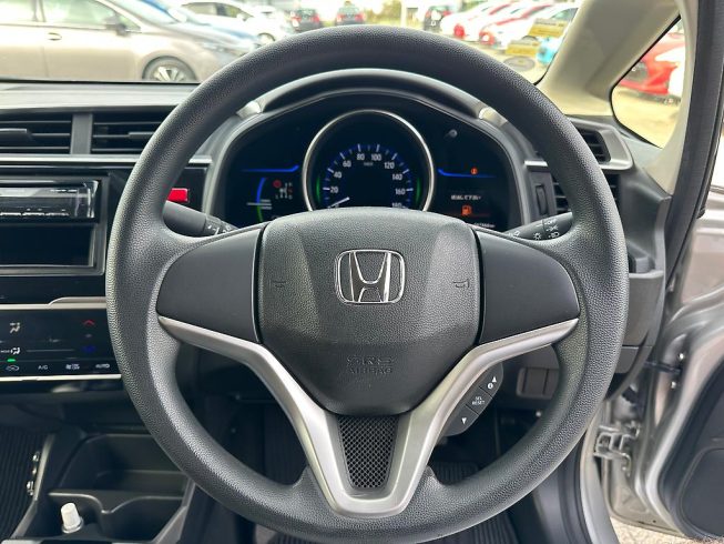 2014 Honda Fit Hybrid F-Package image 284471