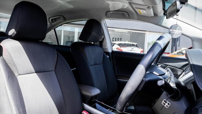 2013 Toyota Sai S Model , Push Start, Electric Seats image 308203