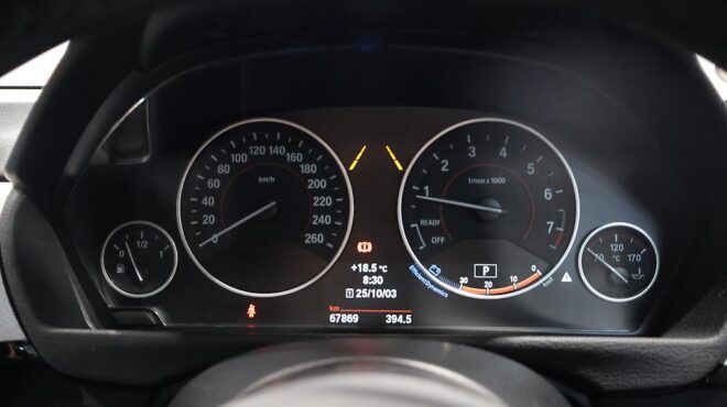 2014 Bmw 320i Touring M Sport image 303959