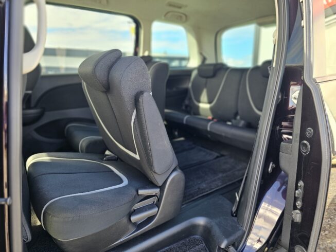 2010 Mazda Biante i-Stop Smart Edition image 298456