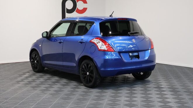 2013 Suzuki Swift XG/ Low KMs image 304005