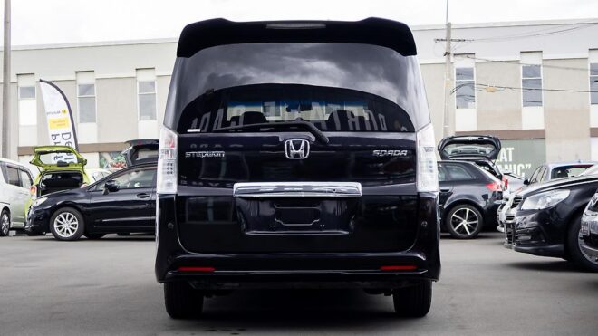 2012 Honda Step Wagon Z HDD Navi Edition image 315671