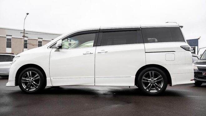 2013 Nissan Elgrand Highway Star, 360 camera, parking sensor image 312936