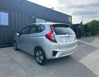 2014 Honda Fit Hybrid F-Package image 284463