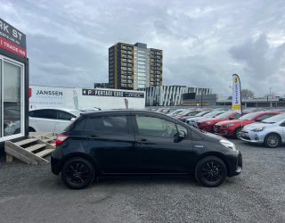 2017 Toyota Vitz Hybrid – Alloy Wheels image 291502