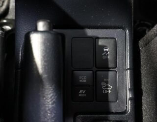 2017 Toyota Vitz Hybrid – Alloy Wheels image 313243