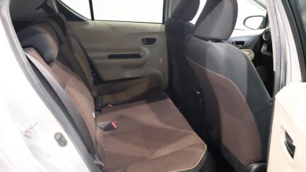 2012 Toyota Aqua G Model/ Push Start/ Reverse Camera/ Alloy Wheels/ Hybrid image 313295