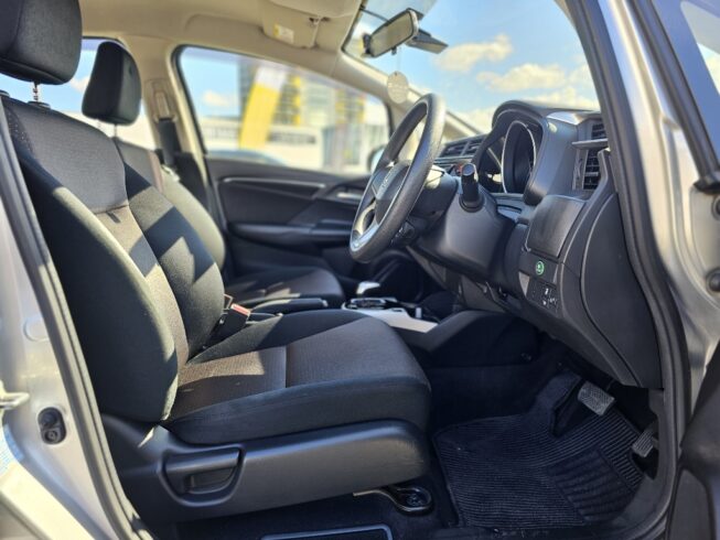 2014 Honda Fit Hybrid F-Package image 298082