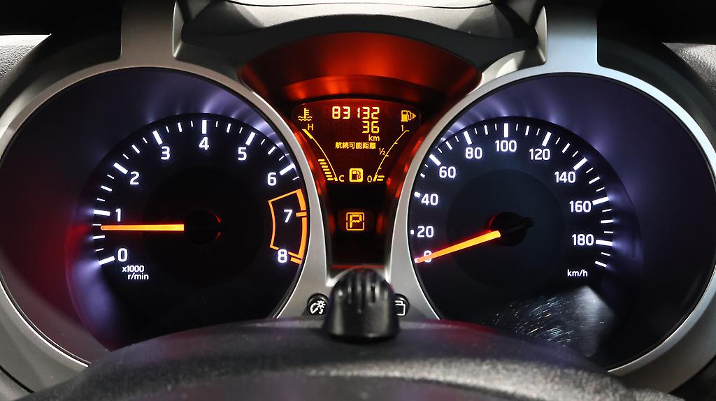 2014 Nissan Juke 15RX – Reverse Camera image 321316