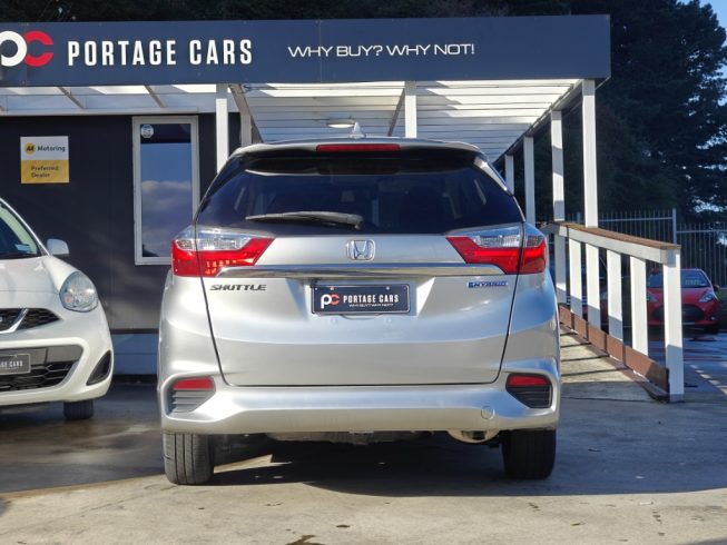 2015 Honda Shuttle Hybrid Low KMS image 290221