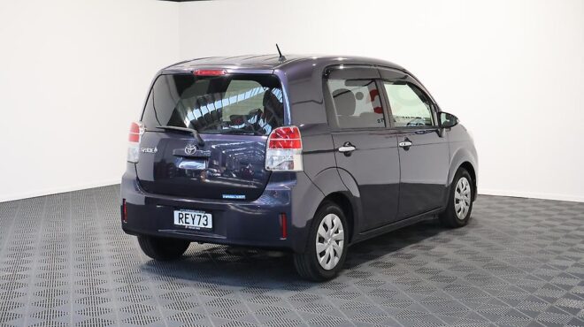 2014 Toyota Spade G Model/ Push Start/ NZ Radio/ Reverse Camera image 314784