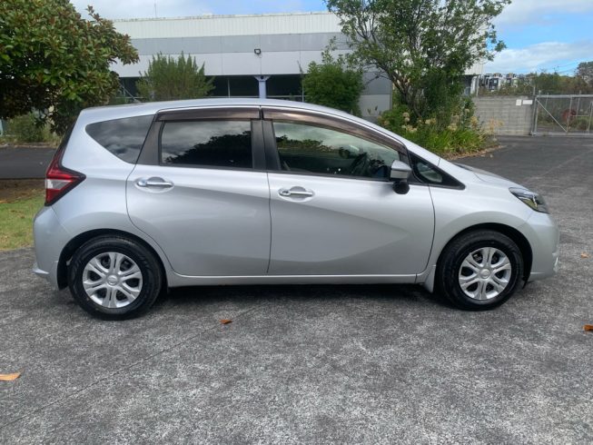 2017 Nissan Note X Model image 275727