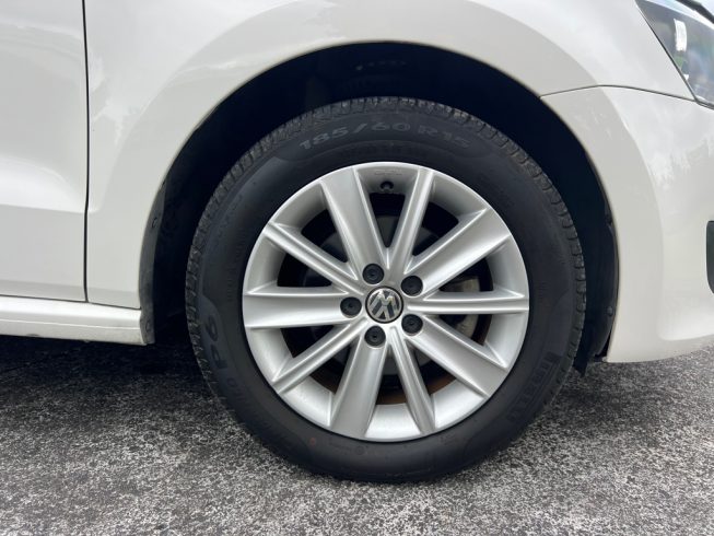 2013 Volkswagen Polo TSI Comfortline Blue Motion image 283822