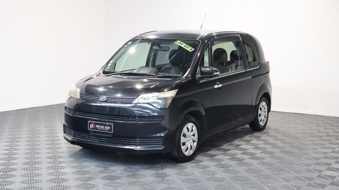 2012 Toyota Spade F Model/ Reverse Camera/ Passenger Electric Slide Door image 310666