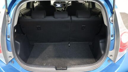 2013 Toyota Aqua S MODEL PUSH BUTTON START R/CAMERA image 313311