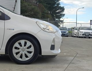 2012 Toyota Aqua S Model, Push Start, Reverse Camera image 276546