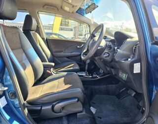 2012 Honda Fit Shuttle Hybrid image 300732