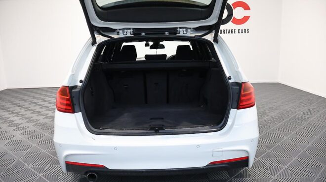 2014 Bmw 320i Touring M Sport image 303947