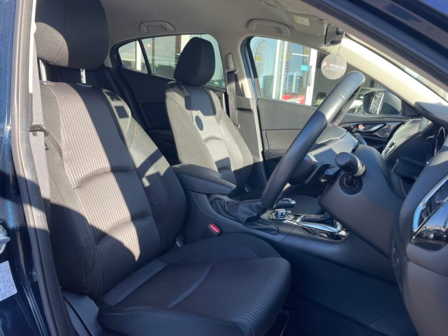 2014 Mazda Axela Sports 20S Touring image 286222