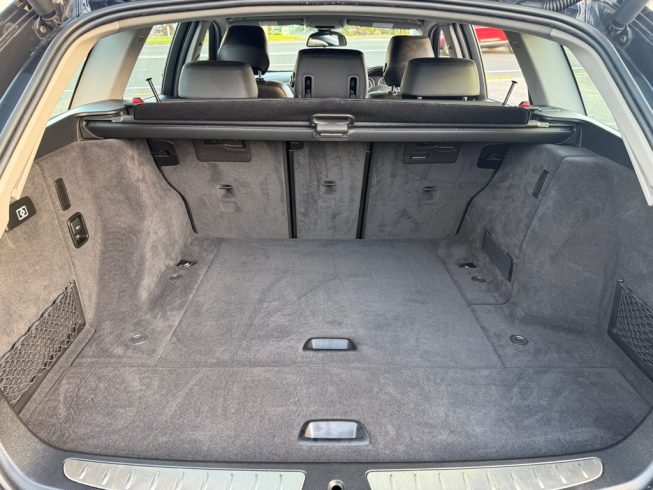 2013 Bmw 320i Touring Luxury image 283902