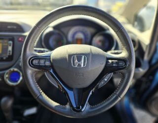 2012 Honda Fit Shuttle Hybrid image 300733