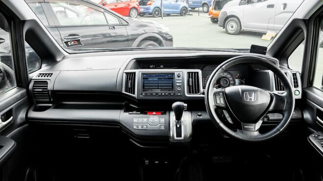 2012 Honda Step Wagon Spada Z HDD Navi Edition 8 Seater image 311116