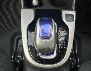 2014 Honda Fit Hybrid F-Package image 284474