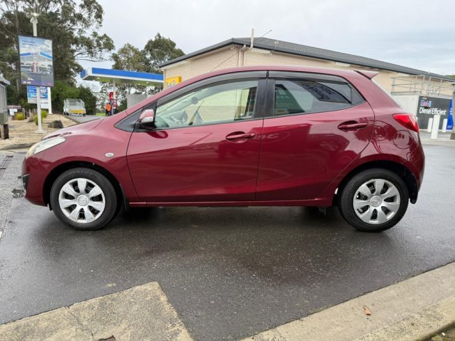 2012 Mazda Demio 13S Skyactiv image 286648