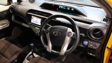 2012 Toyota Aqua G Model, Push Start, Reverse Camera image 315391