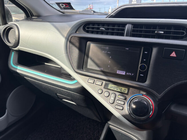2012 Toyota Aqua S Model, Push Start, Reverse Camera image 308925
