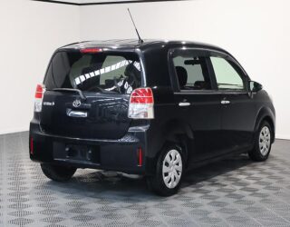 2012 Toyota Spade F Model/ Reverse Camera/ Passenger Electric Slide Door image 310668