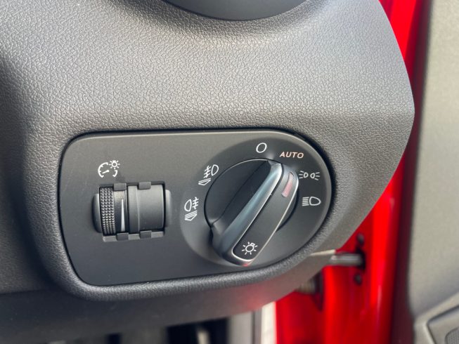 2014 Audi A1 1.4TFSI/ Low KMS image 285246