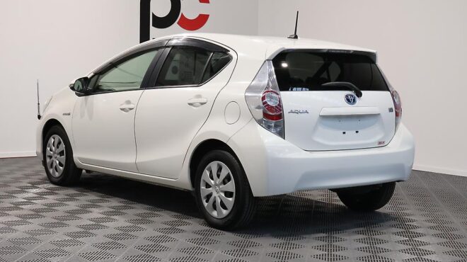 2013 Toyota Aqua S Model/ Push Start image 314172