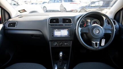 2012 Volkswagen Polo 1.2l / Tsi Bluemotion image 284321