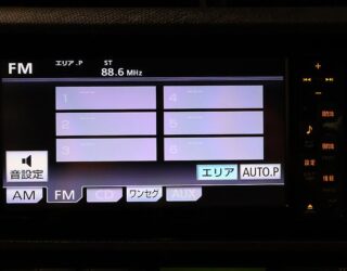 2012 Toyota Aqua G Model/ Push Start/ Reverse Camera/ Steering Wheel Controls image 318028