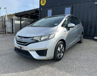 2014 Honda Fit Hybrid F-Package image 284459