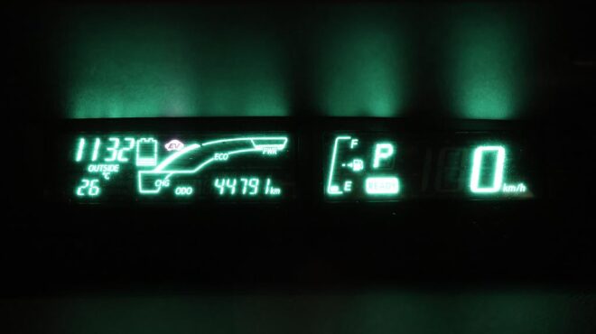 2012 Toyota Aqua G Model/ Push Start/ Reverse Camera/ Steering Wheel Controls image 318026